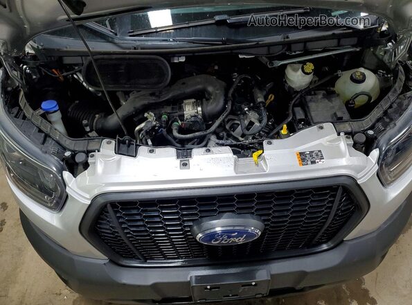 1FTYE2C84RKA07682 2024 FORD TRANSIT Серебряный Вид задней части салона