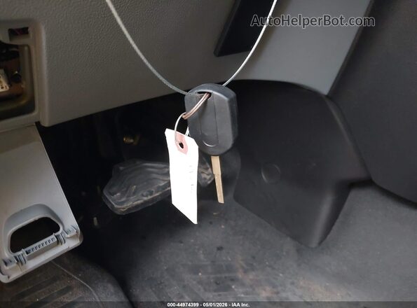 1FTYE2CV2GKA86496 2016 FORD TRANSIT-150 Белый Вид панели приборов