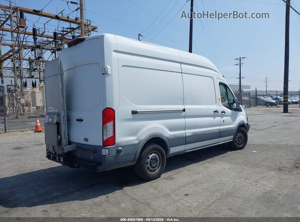 1FTYR2XG0JKB20068 2018 FORD TRANSIT-250 Белый Задняя правая четверть