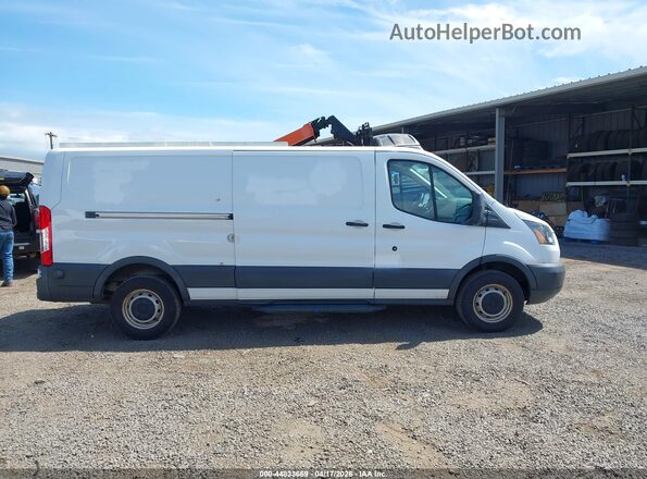 1FTYR2YM2JKB11828 2018 FORD TRANSIT-250 Белый Вид щитка приборов