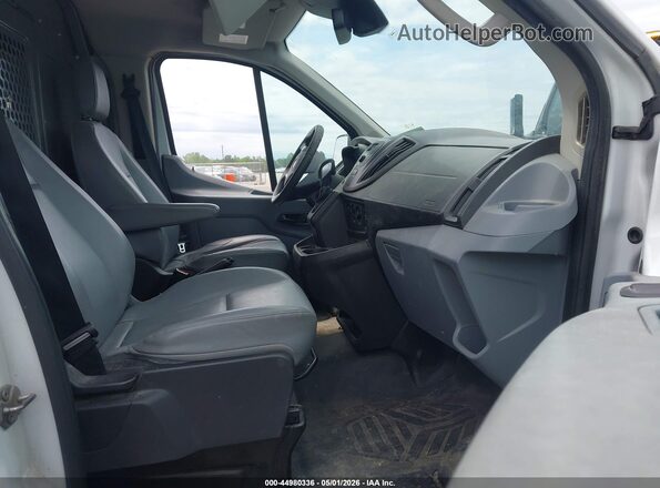 1FTYR2ZM5GKB28050 2016 FORD TRANSIT-250 Белый Вид салона спереди
