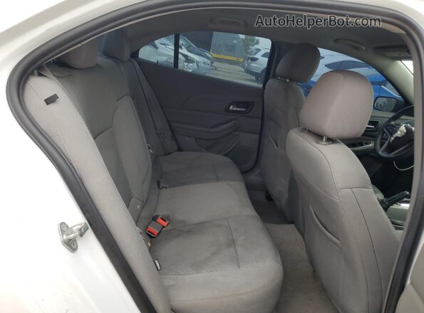 1G11B5SA8GF141366 2016 CHEVROLET MALIBU Белый Вид задних сидений