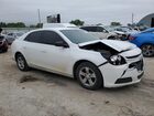 2016 Chevrolet Malibu Limited Ls Белый vin: 1G11B5SA8GF141366