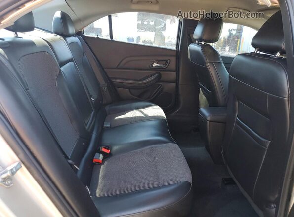 1G11C5SA2GF132563 2016 CHEVROLET MALIBU Gold Հետևի նստատեղերի տեսք