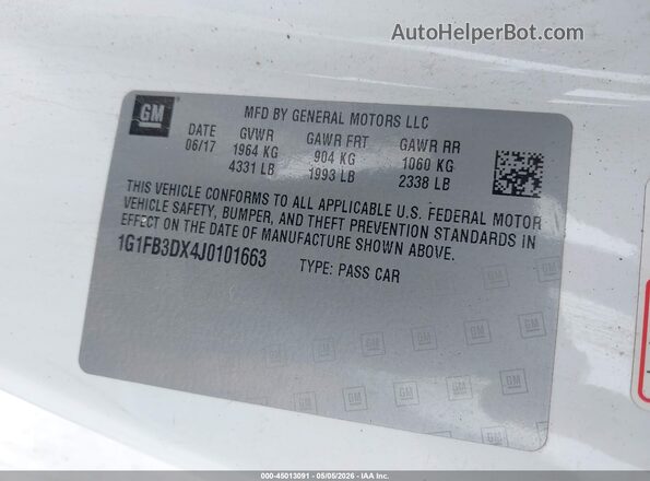 1G1FB3DX4J0101663 2018 CHEVROLET CAMARO Белый Вид подкапотного пространства