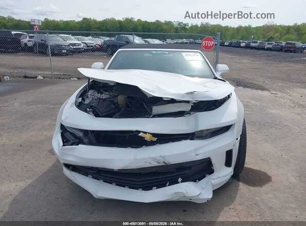 1G1FB3DX4J0101663 2018 CHEVROLET CAMARO Белый Вид щитка приборов