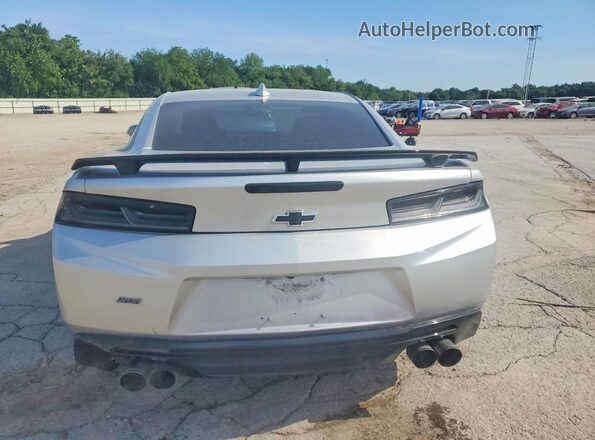 1G1FF1R78H0159982 2017 CHEVROLET CAMARO Серебряный Вид сзади