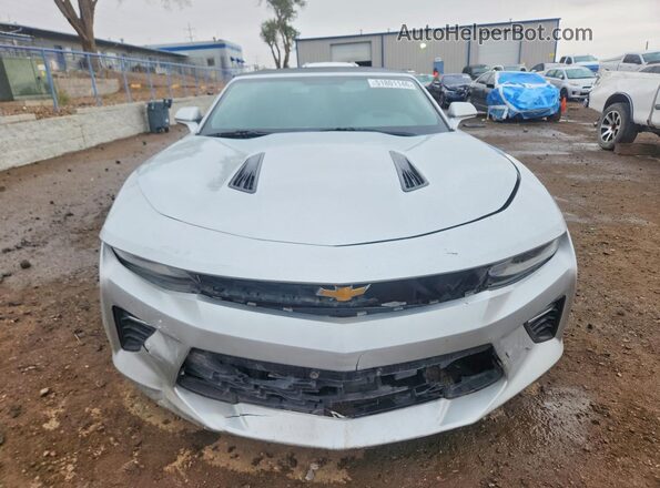 1G1FF3D76H0209121 2017 CHEVROLET CAMARO Серебряный Вид спереди
