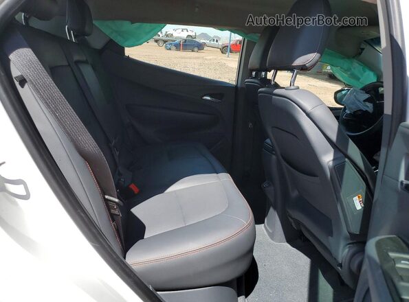 1G1FX6S09H4187130 2017 CHEVROLET BOLT Белый Вид задних сидений