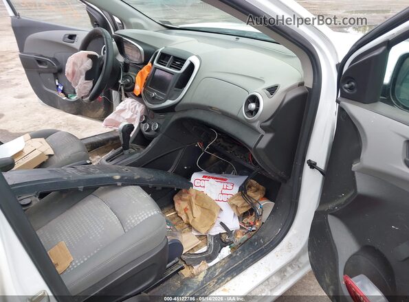 1G1JB5SBXL4118248 2020 CHEVROLET SONIC White Widok wnętrza z przodu