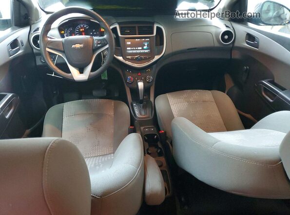 1G1JB5SH0H4156096 2017 CHEVROLET SONIC Черный Вид панели приборов