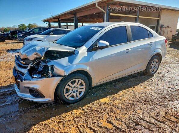 1G1JB5SH8H4162891 2017 CHEVROLET SONIC Silver Przód lewy