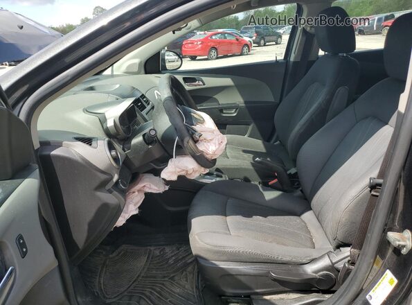 1G1JC5SH6G4104872 2016 CHEVROLET SONIC Серый Вид салона спереди