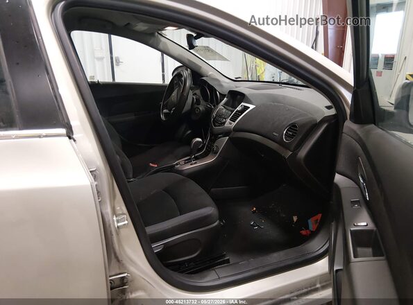 1G1PE5SBXG7184417 2016 CHEVROLET CRUZE Tan Вид салону спереду