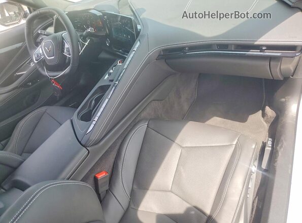 1G1YB2D48S5100643 2025 CHEVROLET CORVETTE Gray Widok deski rozdzielczej