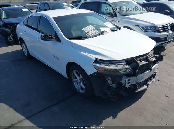 1G1ZB5ST8HF245149 2017 CHEVROLET MALIBU Белый Передняя правая четверть