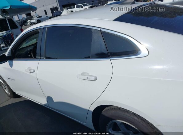 1G1ZB5ST8HF245149 2017 CHEVROLET MALIBU Белый 