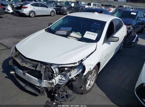 1G1ZB5ST8HF245149 2017 CHEVROLET MALIBU Белый Передняя левая четверть