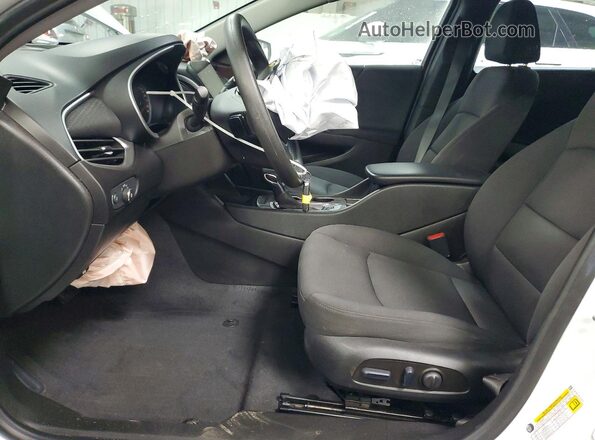 1G1ZC5ST4PF153693 2023 CHEVROLET MALIBU Белый Вид салона спереди