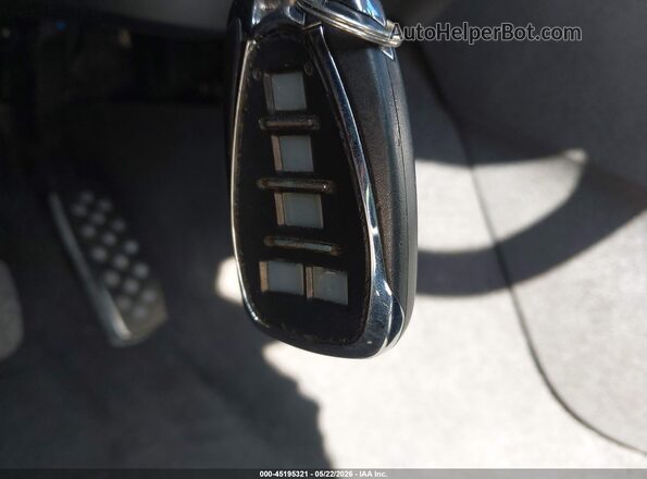 1G1ZD5ST2JF143796 2018 CHEVROLET MALIBU Серебряный Вид панели приборов
