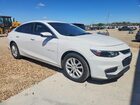 2018 Chevrolet Malibu Lt Белый vin: 1G1ZD5ST2JF151283