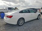 2018 Chevrolet Malibu Lt Белый vin: 1G1ZD5ST2JF197955