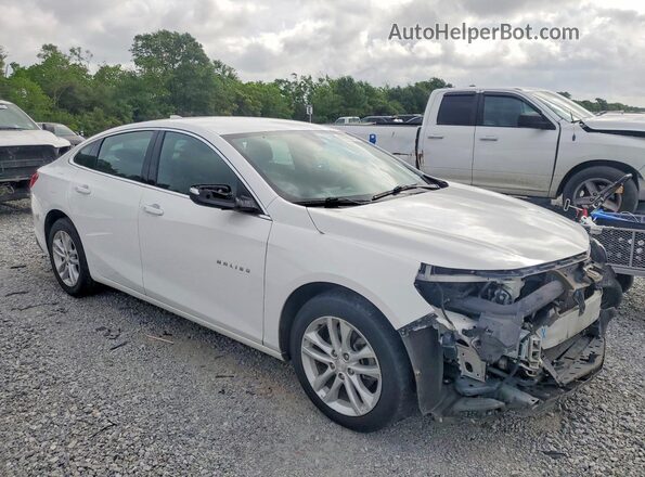1G1ZD5ST2JF197955 2018 CHEVROLET MALIBU Белый Передняя правая четверть