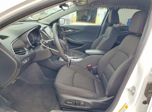 1G1ZD5ST3KF105883 2019 CHEVROLET MALIBU Белый Вид салона спереди