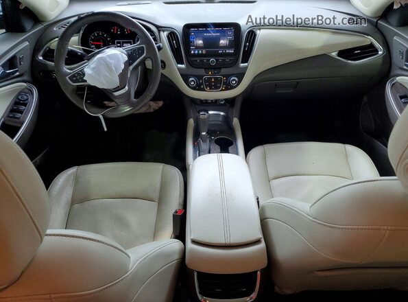 1G1ZD5ST4LF026644 2020 CHEVROLET MALIBU Beige Widok deski rozdzielczej