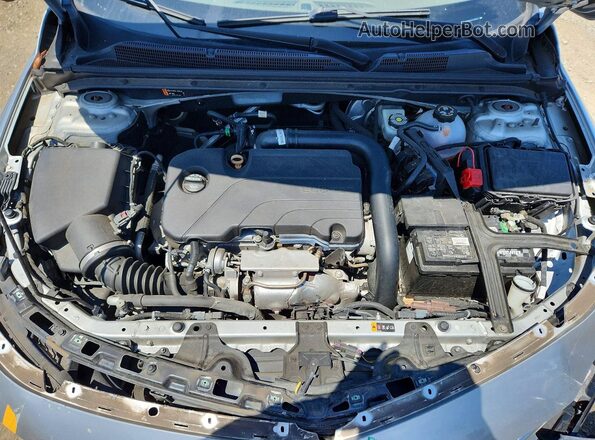 1G1ZD5ST5JF228230 2018 CHEVROLET MALIBU Серебряный Вид задней части салона