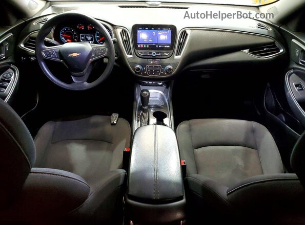 1G1ZD5ST5LF047244 2020 CHEVROLET MALIBU Синий Вид панели приборов