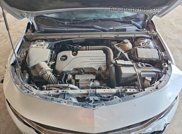 1G1ZD5ST6LF044692 2020 CHEVROLET MALIBU Silver Widok wnętrza z tyłu