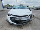2020 Chevrolet Malibu Lt Белый vin: 1G1ZD5ST9LF106957