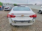 2016 Chevrolet Malibu Lt Белый vin: 1G1ZE5ST3GF237708