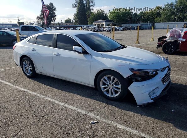 1G1ZE5ST4GF331483 2016 CHEVROLET MALIBU Белый Передняя правая четверть
