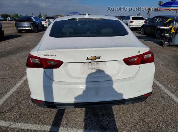 1G1ZE5ST4GF331483 2016 CHEVROLET MALIBU Белый Вид сзади