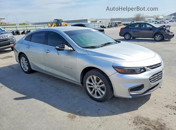 1G1ZE5ST8HF178656 2017 CHEVROLET MALIBU Серебряный Передняя правая четверть