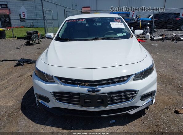 1G1ZE5ST8HF201062 2017 CHEVROLET MALIBU Белый Вид щитка приборов