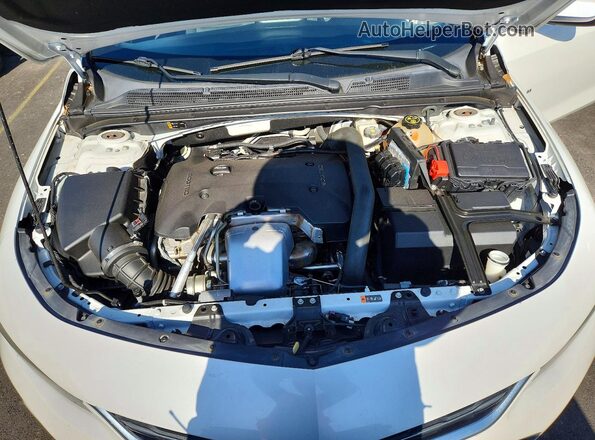 1G1ZF5SX0GF318567 2016 CHEVROLET MALIBU Белый Вид задней части салона