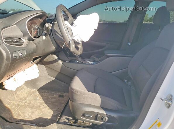 1G1ZG5ST3MF062124 2021 CHEVROLET MALIBU White Widok wnętrza z przodu