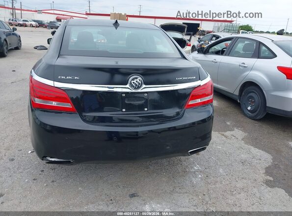1G4GF5G3XGF188796 2016 BUICK LACROSSE Black Вид спереду