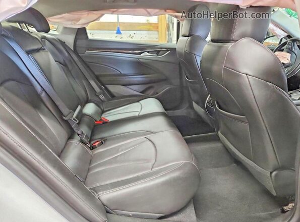 1G4ZP5SSXHU133475 2017 BUICK LACROSSE Белый Вид задних сидений