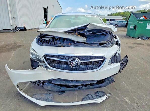 1G4ZP5SSXHU164130 2017 BUICK LACROSSE White Widok z przodu