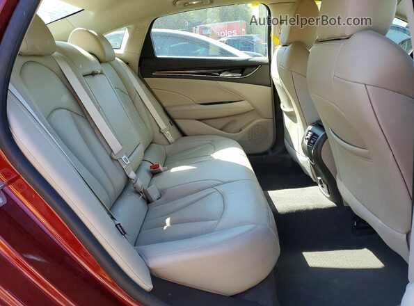 1G4ZR5SS0HU172425 2017 BUICK LACROSSE Красный Вид задних сидений