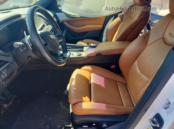 1G6DR5RW3R0130401 2024 CADILLAC CT5 Белый Вид салона спереди