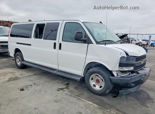 1GAZGNFP3P1234182 2023 CHEVROLET EXPRESS Белый Передняя правая четверть