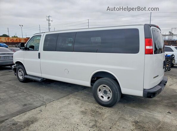 1GAZGNFP3P1234182 2023 CHEVROLET EXPRESS Белый Задняя левая четверть