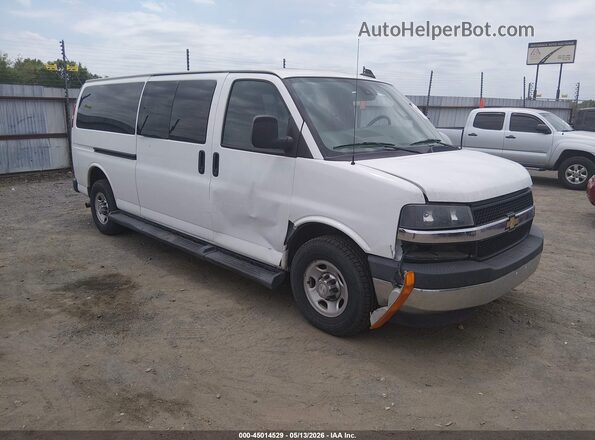 1GAZGPFG4K1295741 2019 CHEVROLET EXPRESS White Przód prawy