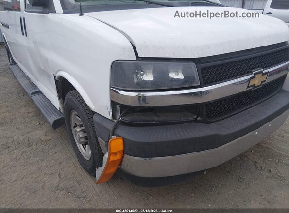 1GAZGPFG4K1295741 2019 CHEVROLET EXPRESS White 