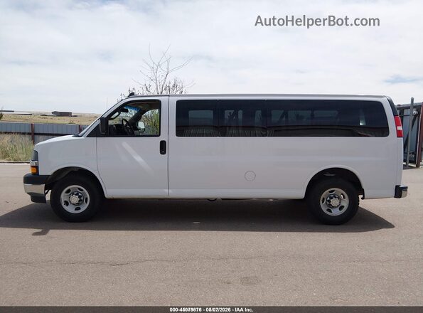 1GAZGPFG8J1301409 2018 CHEVROLET EXPRESS White 